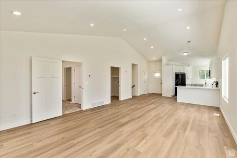 Tiny photo for 67 N 370 E, American Fork, UT 84003 (MLS # 2116365)