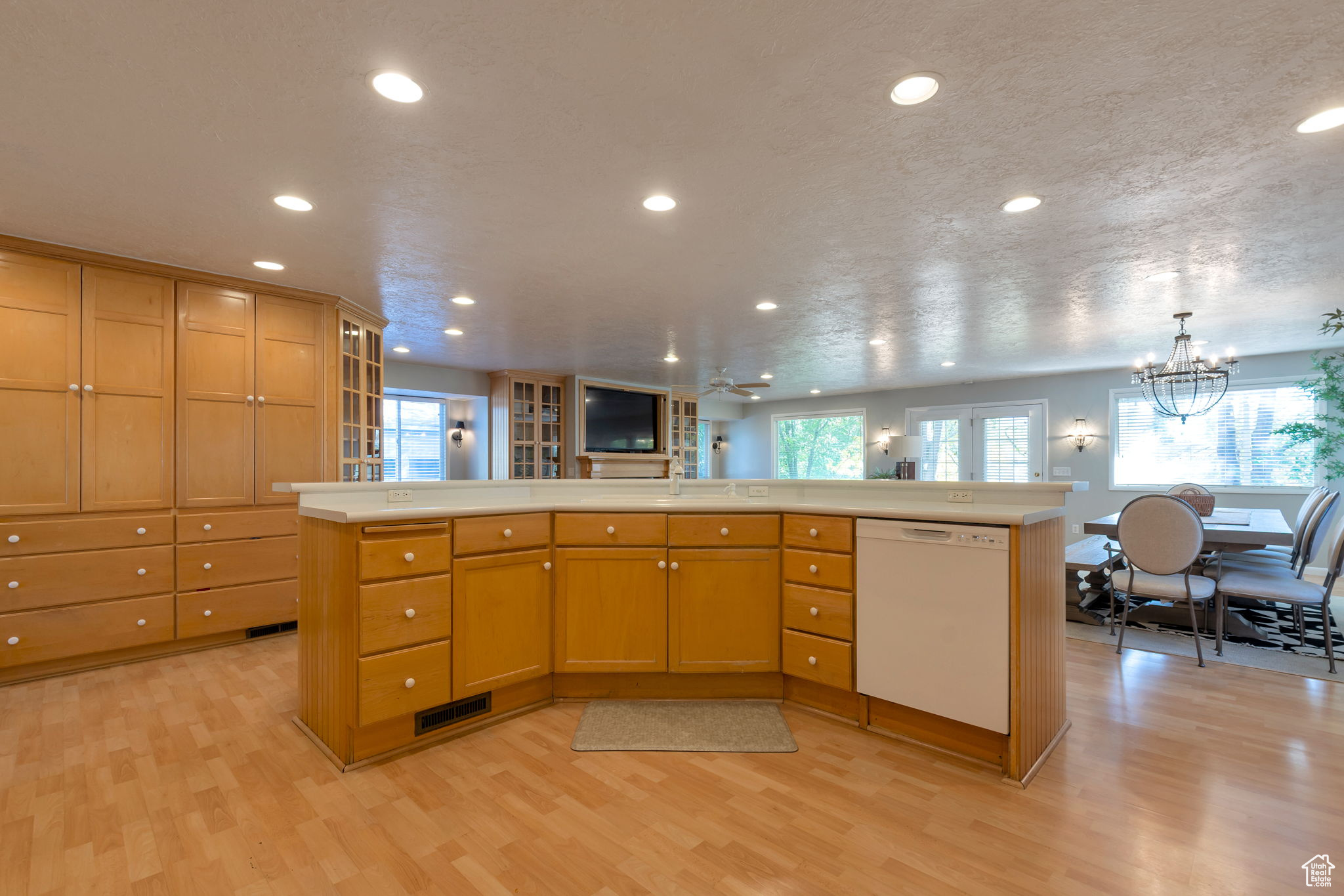 BERKSHIRE WEST - Residential