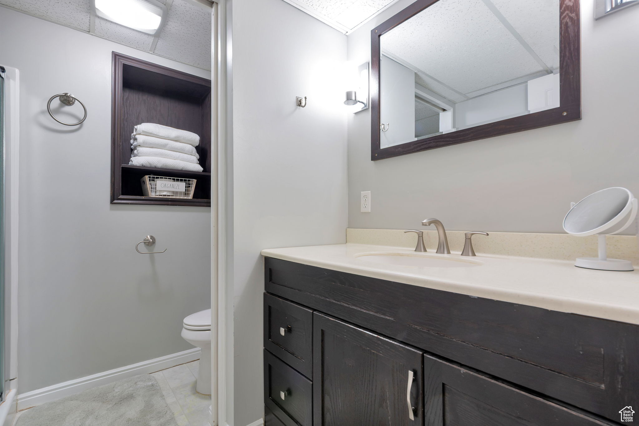 BERKSHIRE WEST - Residential