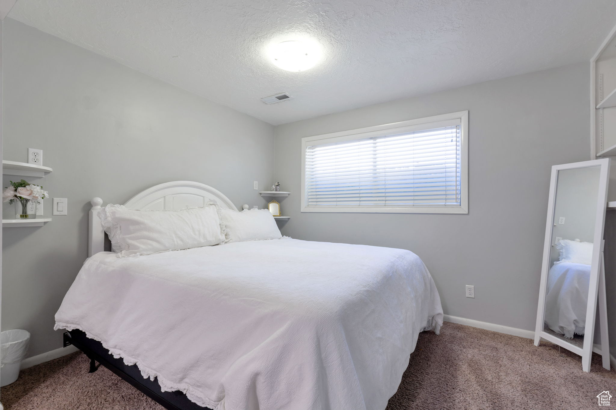 BERKSHIRE WEST - Residential