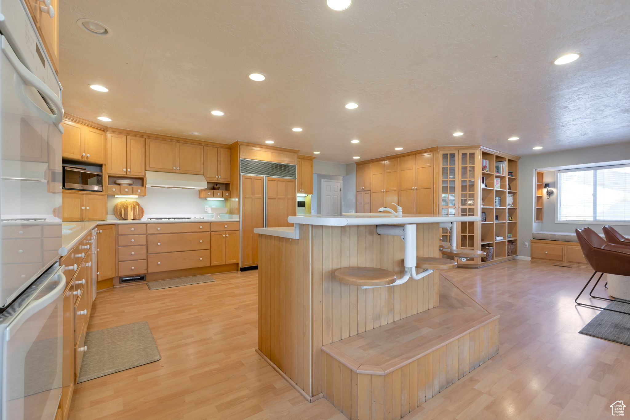 BERKSHIRE WEST - Residential