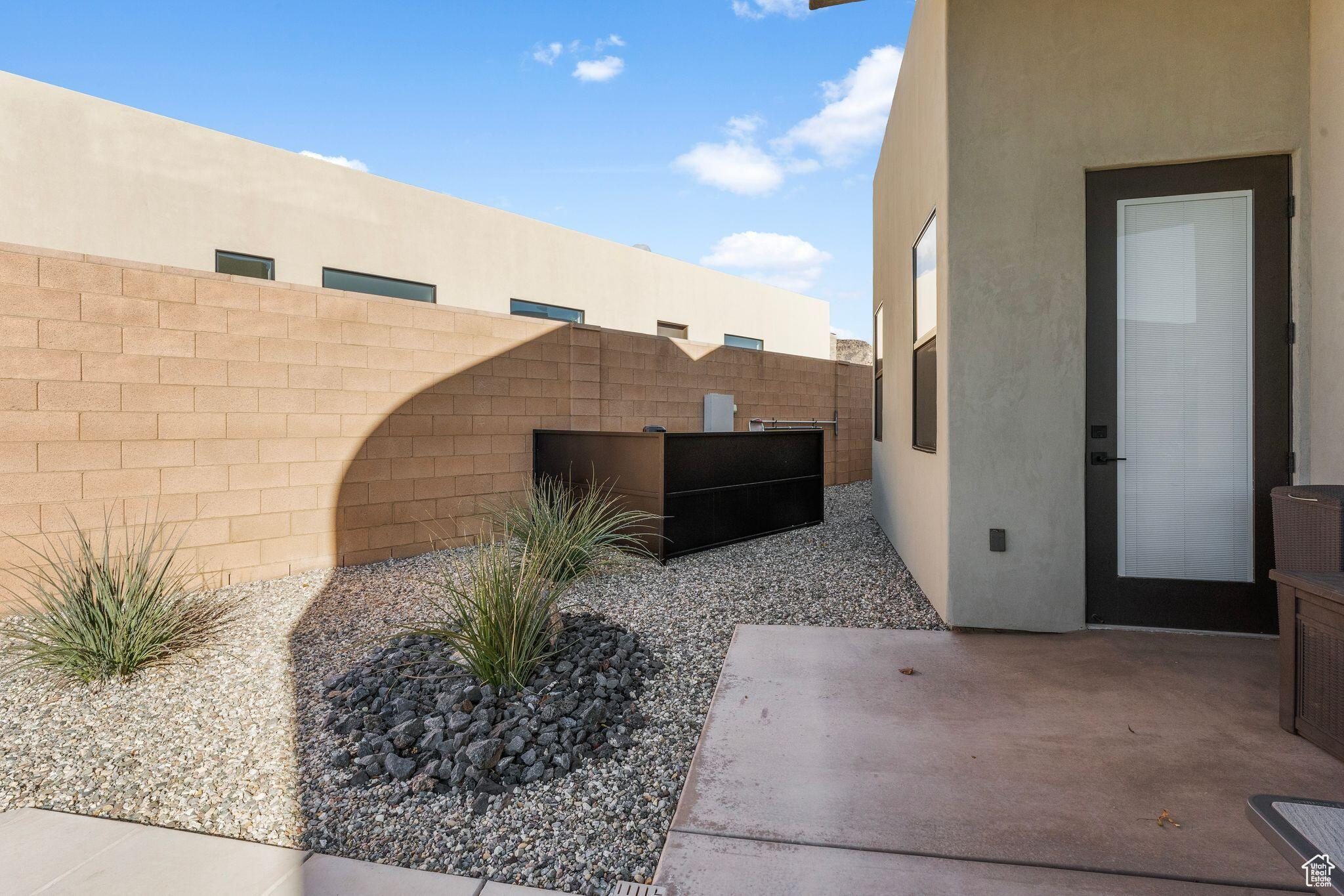 5451 N Hidden Pinyon Dr, Saint George, Utah image 11