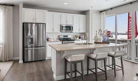 WILD HORSE RANCH - Residential