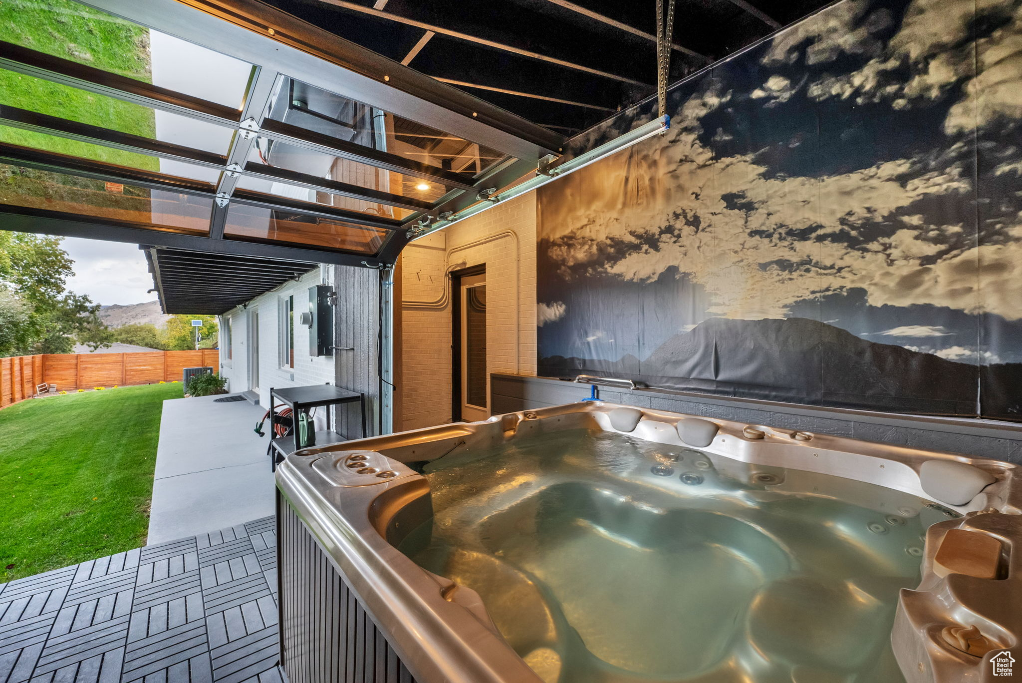 MT OLYMPUS HILLS - Residential