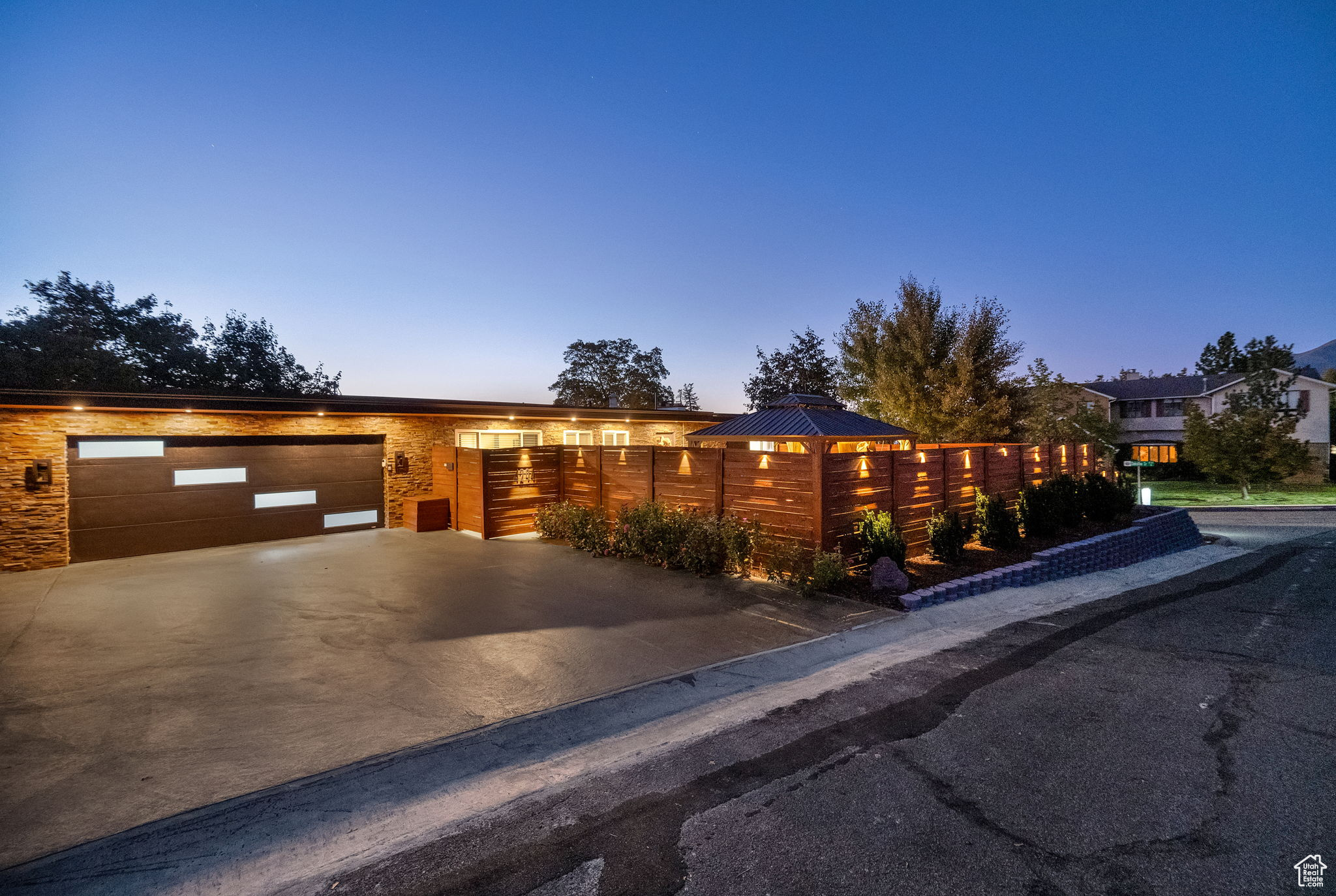 MT OLYMPUS HILLS - Residential