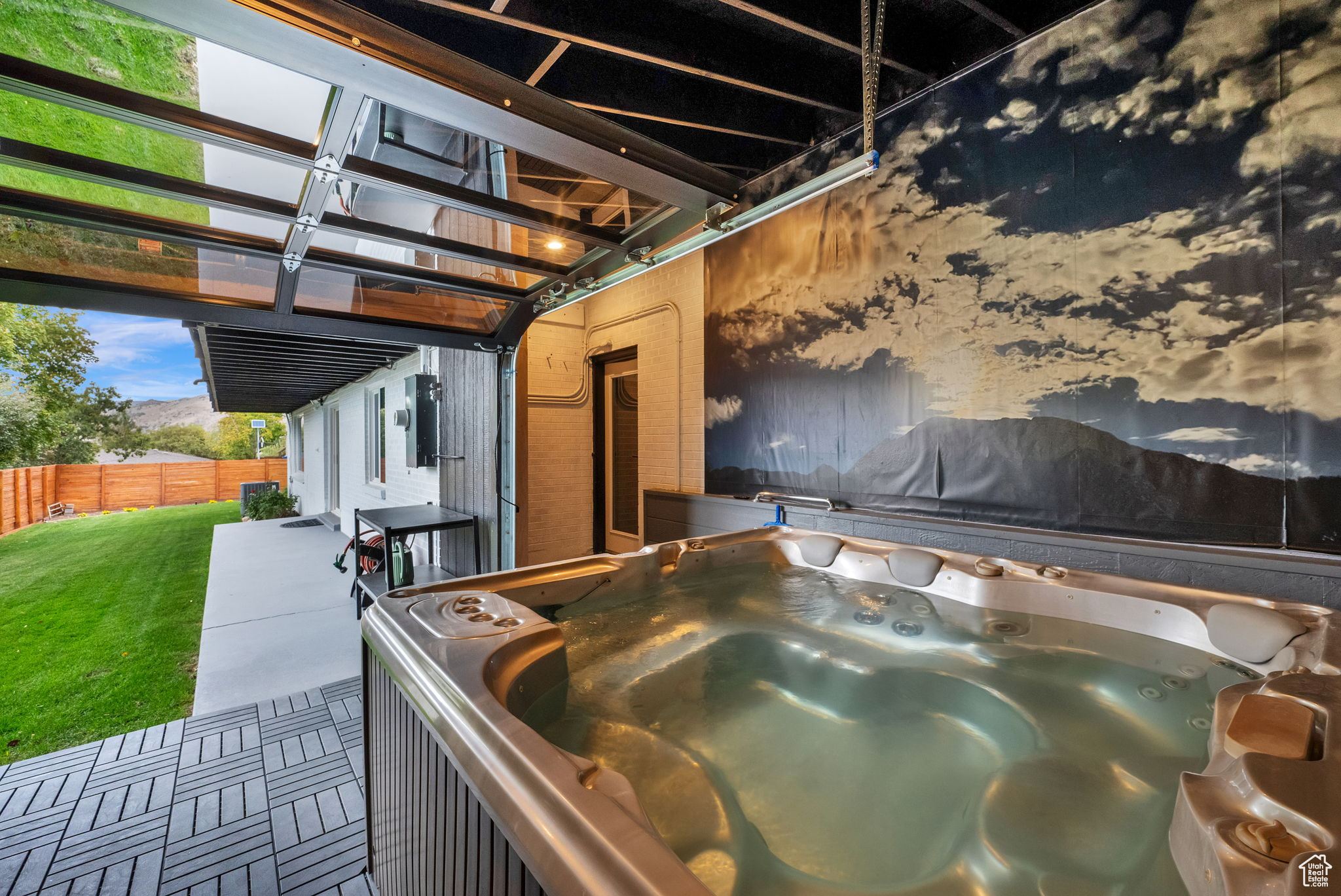 MT OLYMPUS HILLS - Residential