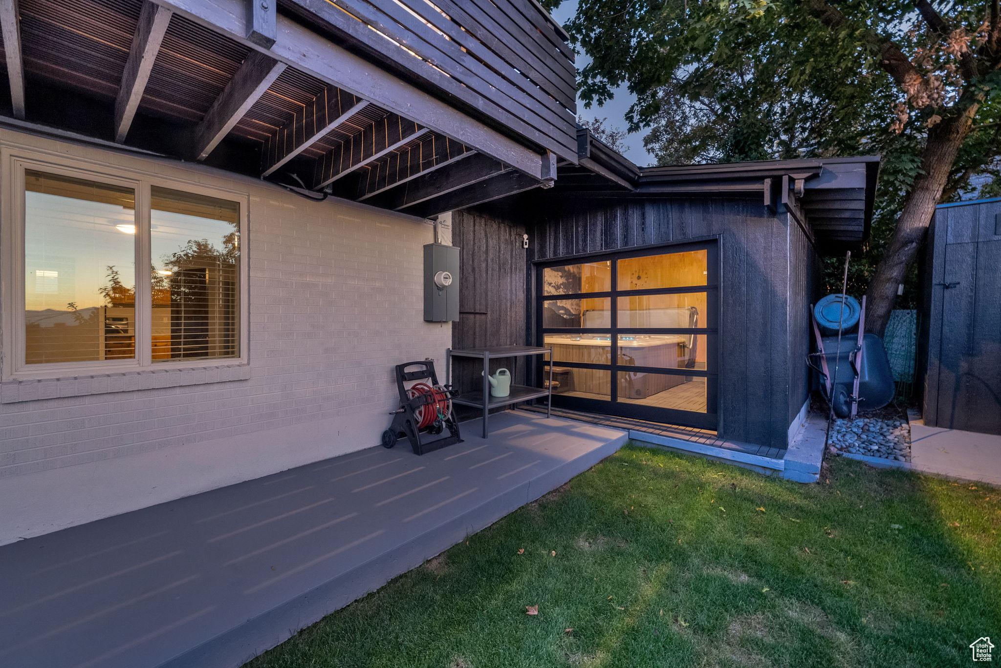 MT OLYMPUS HILLS - Residential