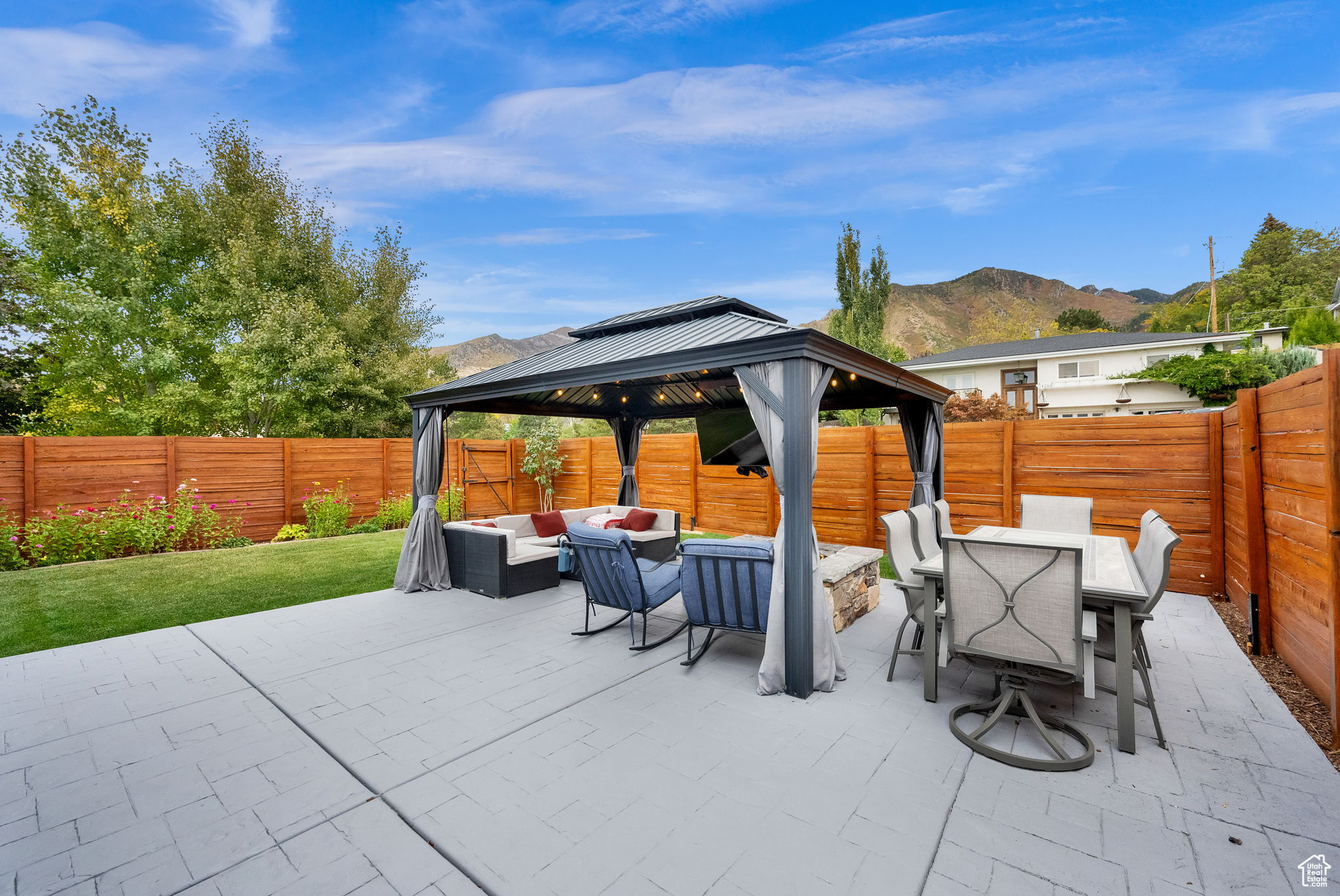 MT OLYMPUS HILLS - Residential