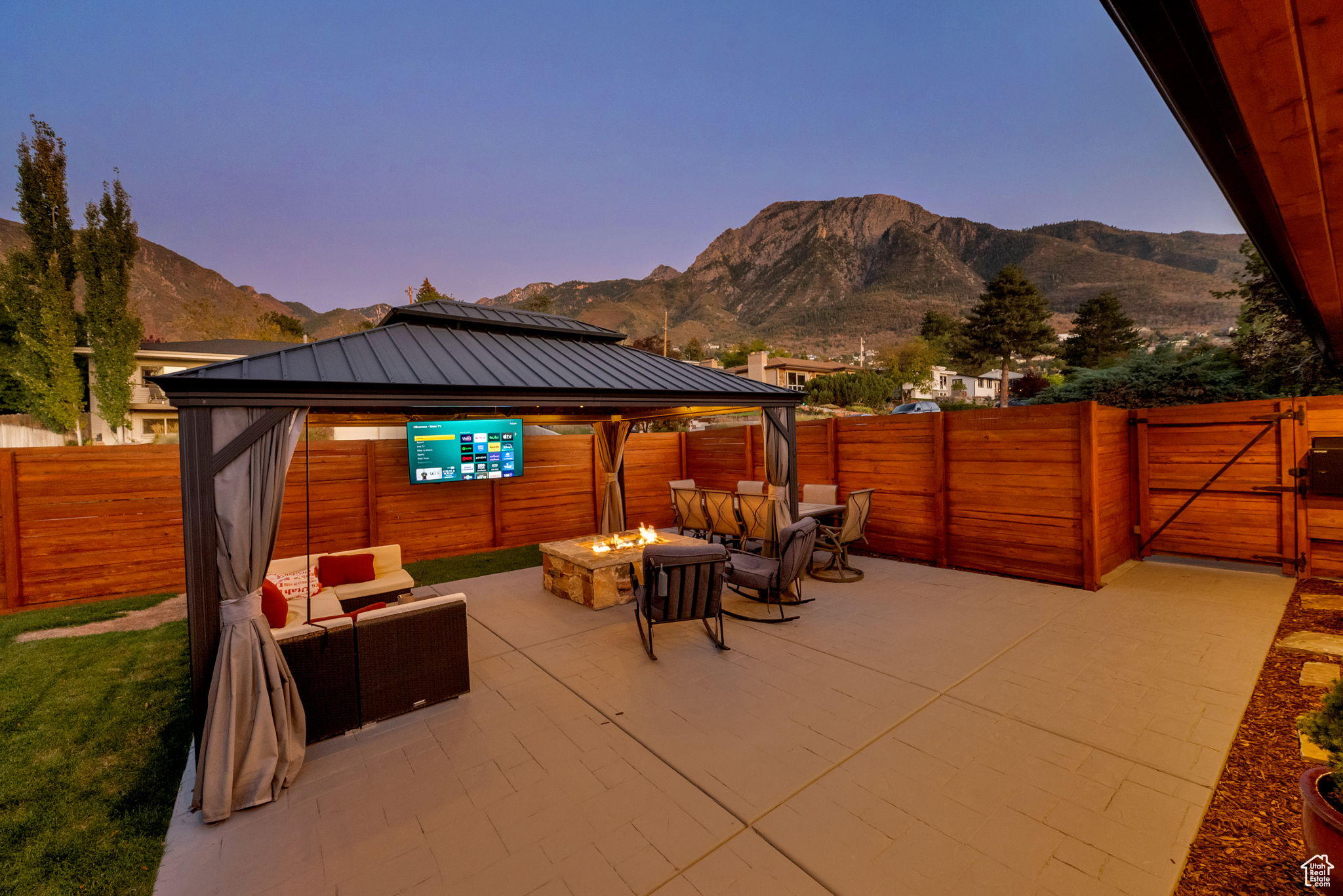 MT OLYMPUS HILLS - Residential