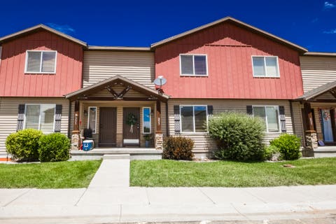 Townhouse For Sale - 233 E 500<br/> Roosevelt, UT 84066