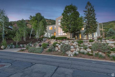 Tiny photo for 2093 S LAKELINE DR, Salt Lake City, UT 84109 (MLS # 2090381)