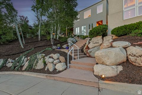 Tiny photo for 2093 S LAKELINE DR, Salt Lake City, UT 84109 (MLS # 2090381)
