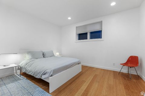 Tiny photo for 2093 S LAKELINE DR, Salt Lake City, UT 84109 (MLS # 2090381)