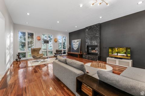 Tiny photo for 2093 S LAKELINE DR, Salt Lake City, UT 84109 (MLS # 2090381)