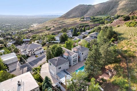 Tiny photo for 2093 S LAKELINE DR, Salt Lake City, UT 84109 (MLS # 2090381)