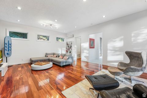 Tiny photo for 2093 S LAKELINE DR, Salt Lake City, UT 84109 (MLS # 2090381)