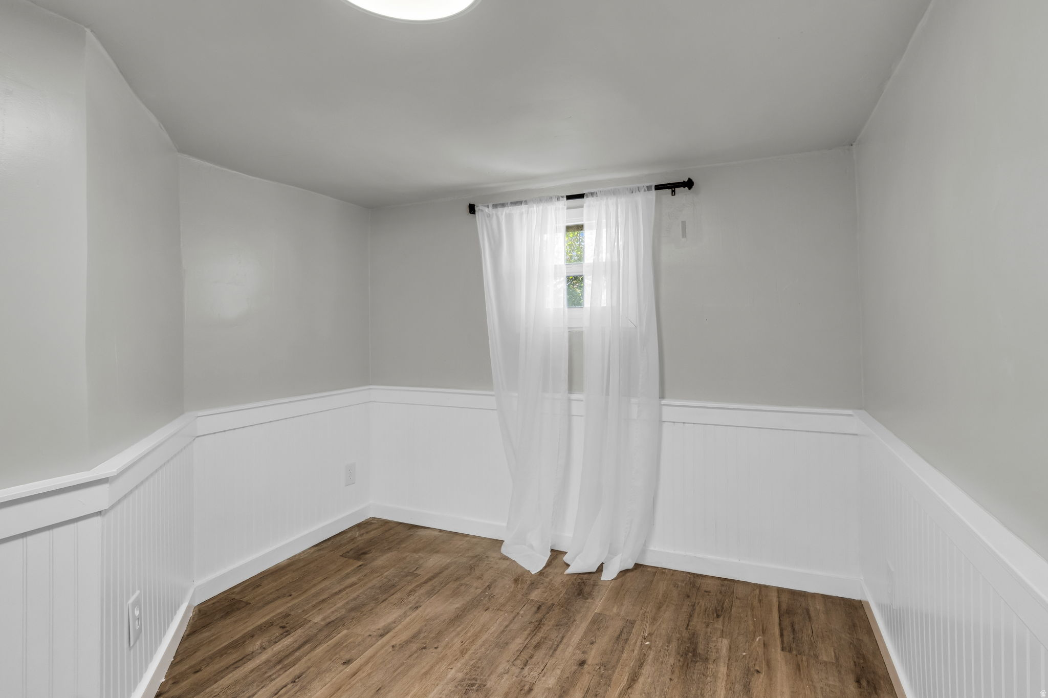 TOWN VIEW - Residential