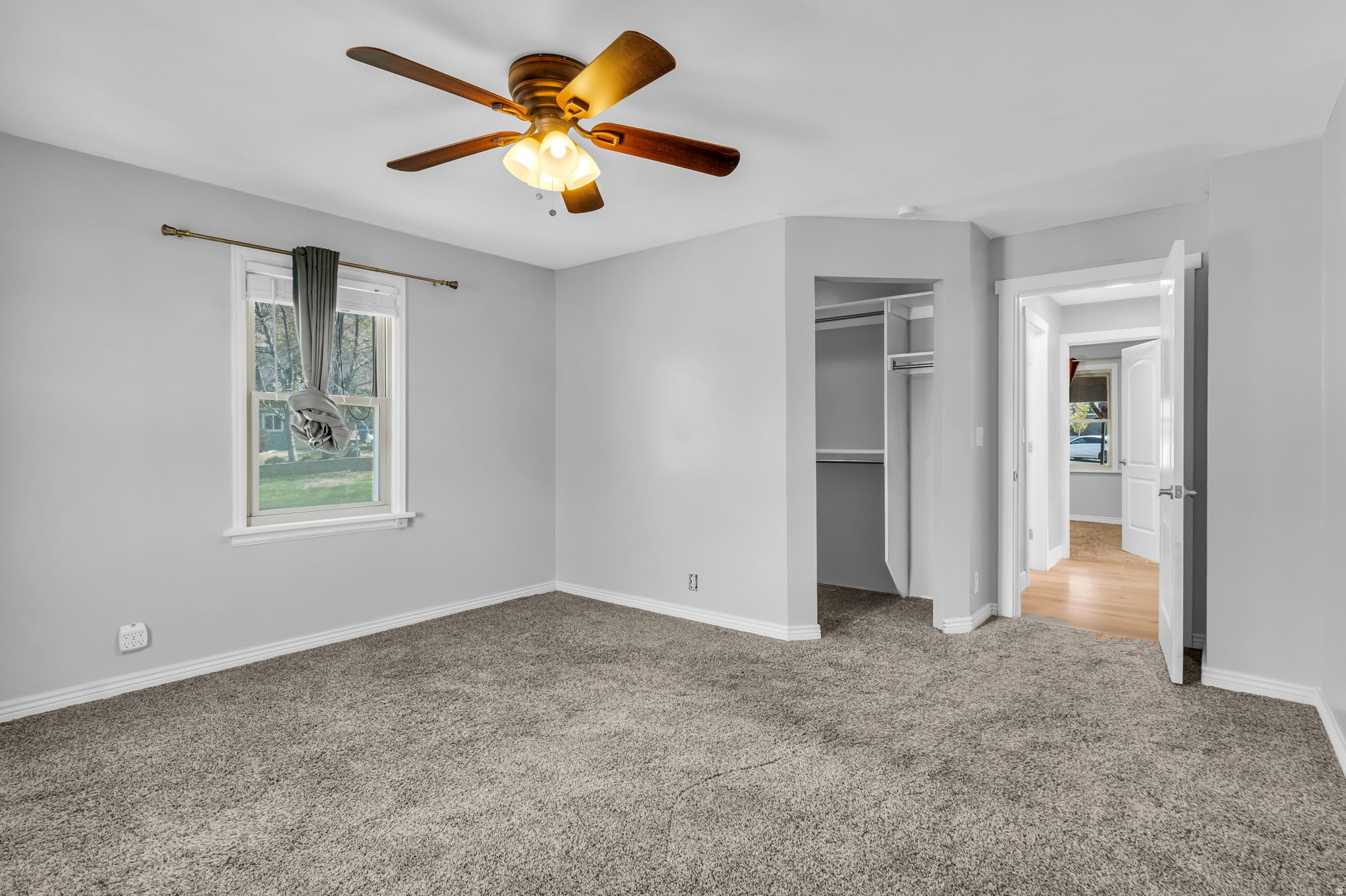 TOWN VIEW - Residential