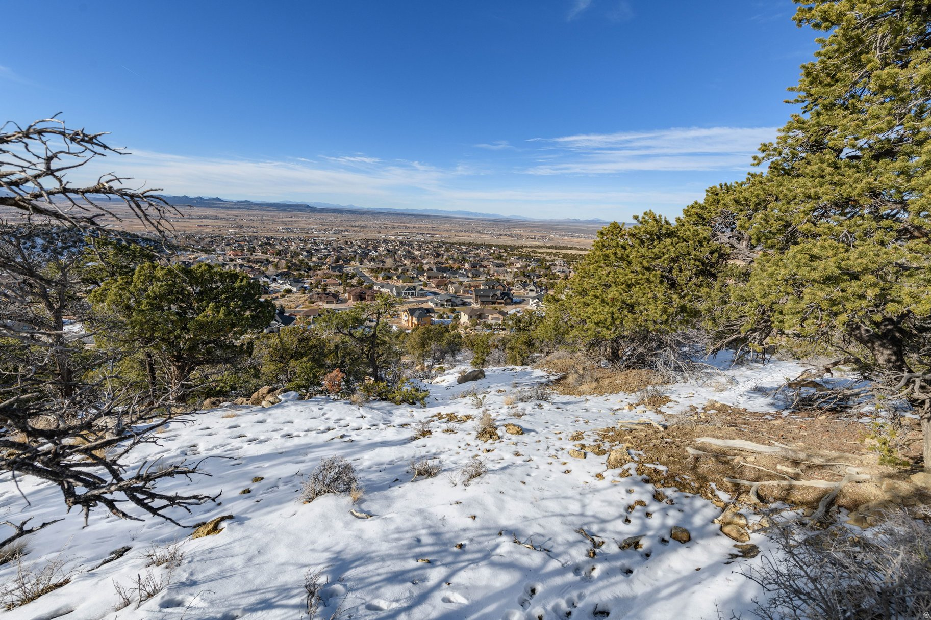 ASHDOWN FOREST PUD - Land