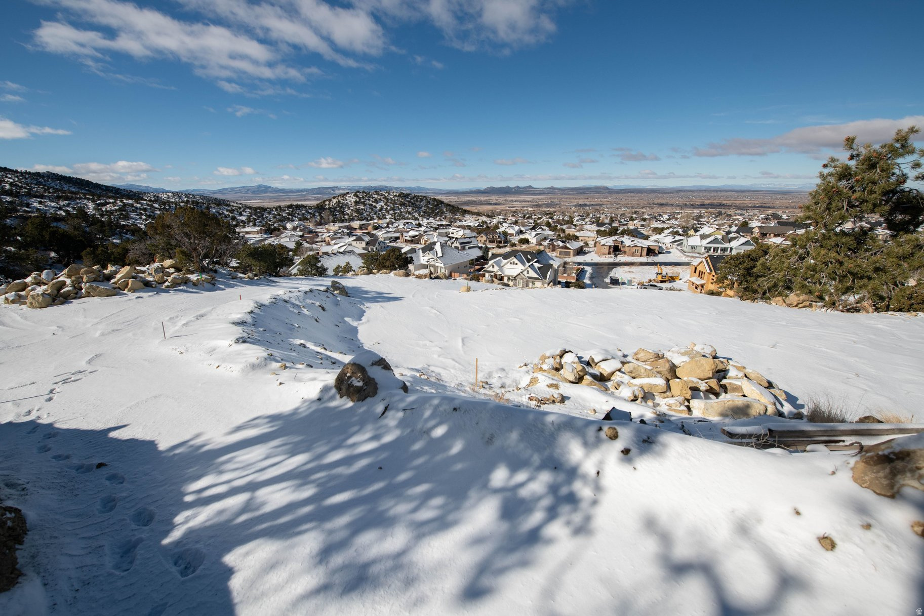 ASHDOWN FOREST PUD - Land