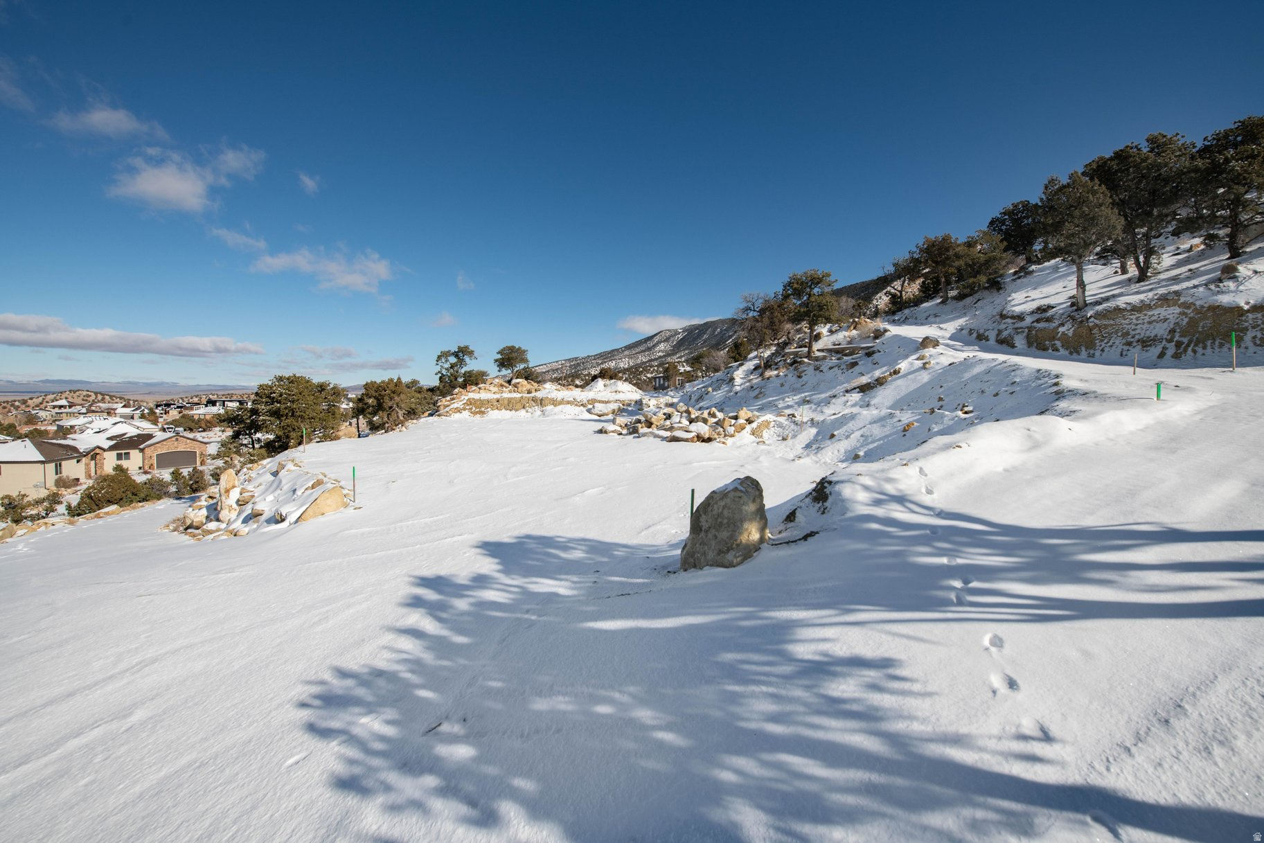 ASHDOWN FOREST PUD - Land