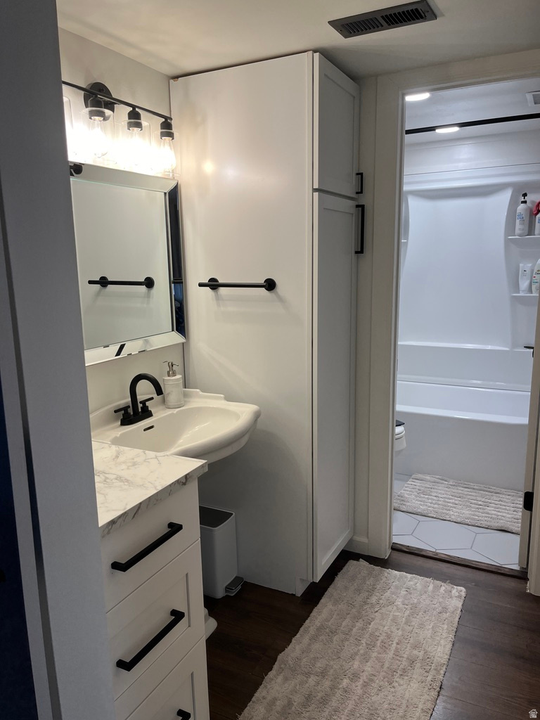 INCLINE TERRACE - Residential