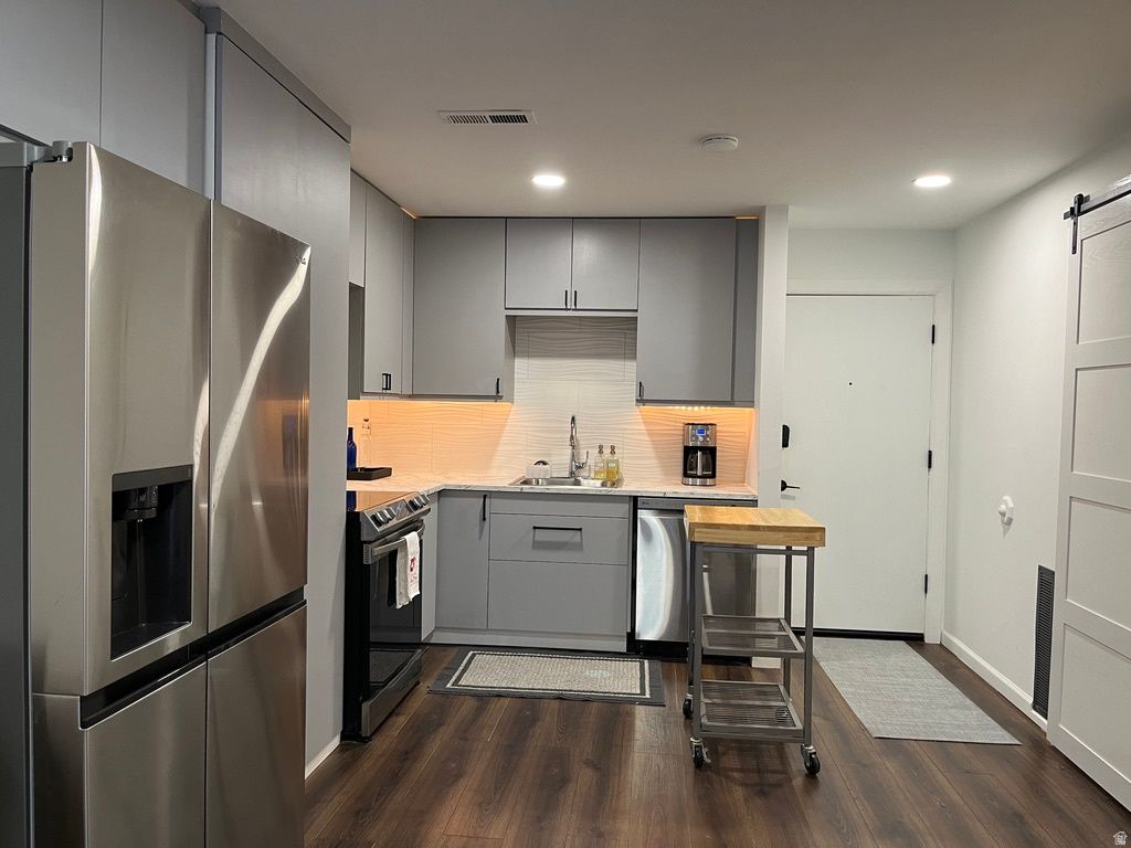 Photo of 425 S 1000 E #514C, Salt Lake City, UT 84102 (MLS # 2153892)