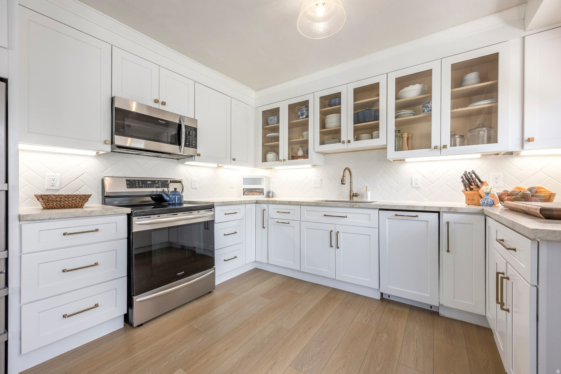 MORNINGSIDE HEIGHTS - Residential