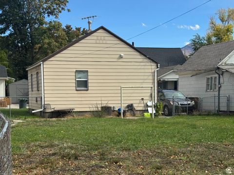 Tiny photo for 850 S LAKE ST, Salt Lake City, UT 84105 (MLS # 2118538)