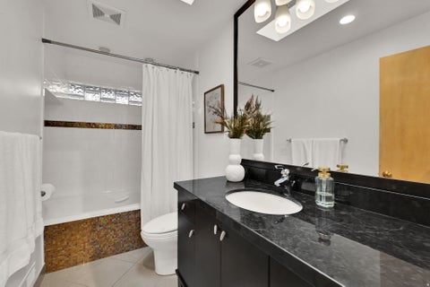 Tiny photo for 828 N EASTCAPITOL BLVD, Salt Lake City, UT 84103 (MLS # 2185912)