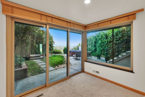 Tiny photo for 828 N EASTCAPITOL BLVD, Salt Lake City, UT 84103 (MLS # 2185912)