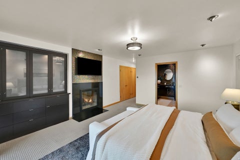 Tiny photo for 828 N EASTCAPITOL BLVD, Salt Lake City, UT 84103 (MLS # 2185912)