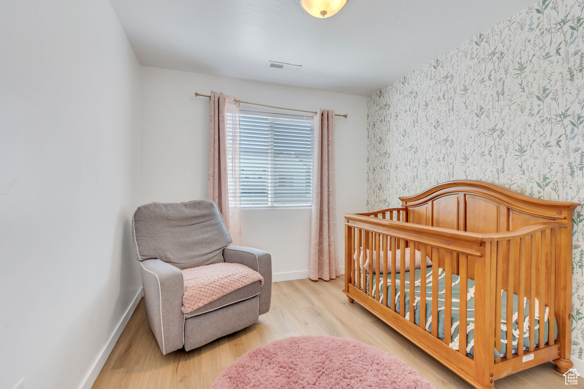 Saratoga Springs, Utah 84045, United States, 3 Bedrooms Bedrooms, ,2 BathroomsBathrooms,Residential,Pending,58704