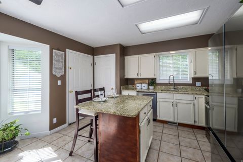 Tiny photo for 592 N 550 E, American Fork, UT 84003 (MLS # 2158357)