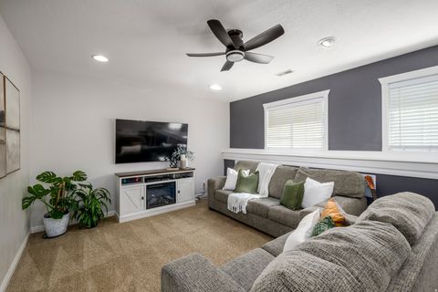 Tiny photo for 592 N 550 E, American Fork, UT 84003 (MLS # 2158357)