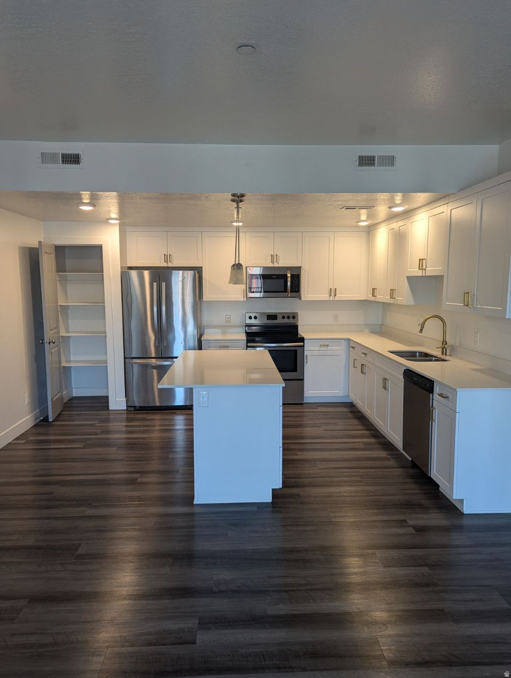 Photo of 875 S DEPOT ST #C301, Clearfield, UT 84015 (MLS # 2134379)