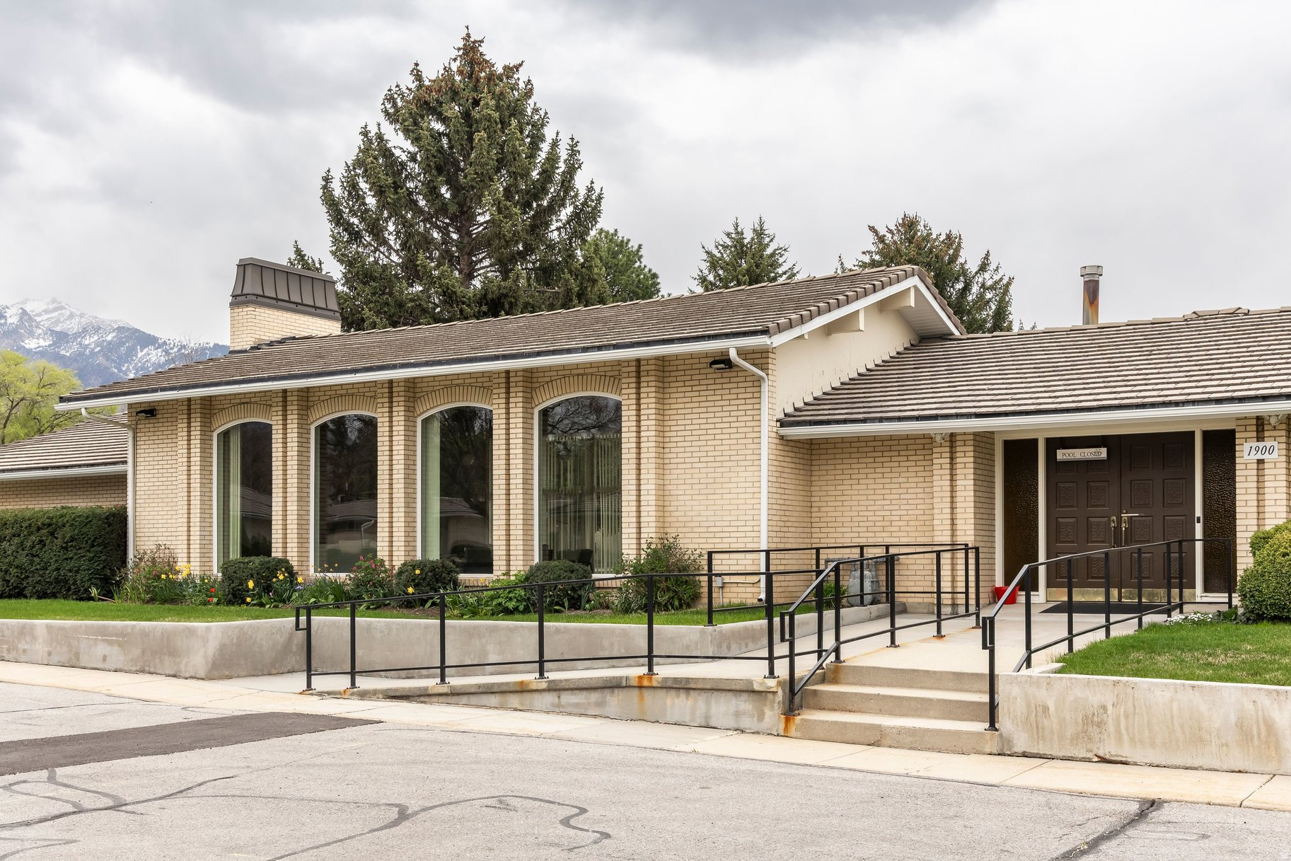 COTTONWOODS - Residential