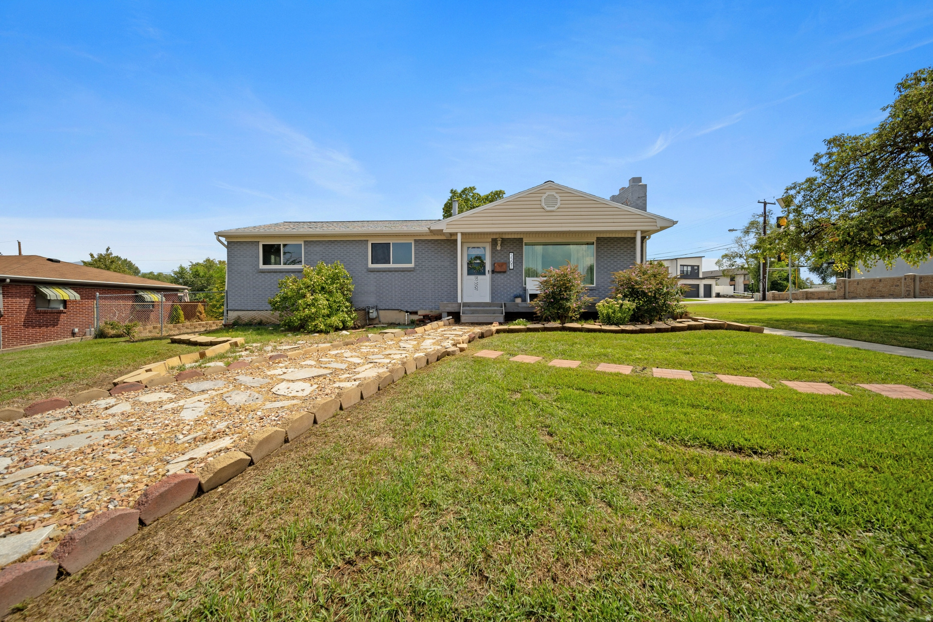 HILLSIDE HEIGHTS - Residential