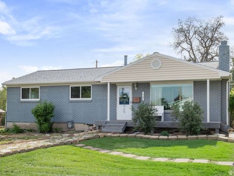 Tiny photo for 5597 S HILLSIDE DR E, Murray, UT 84107 (MLS # 2153585)