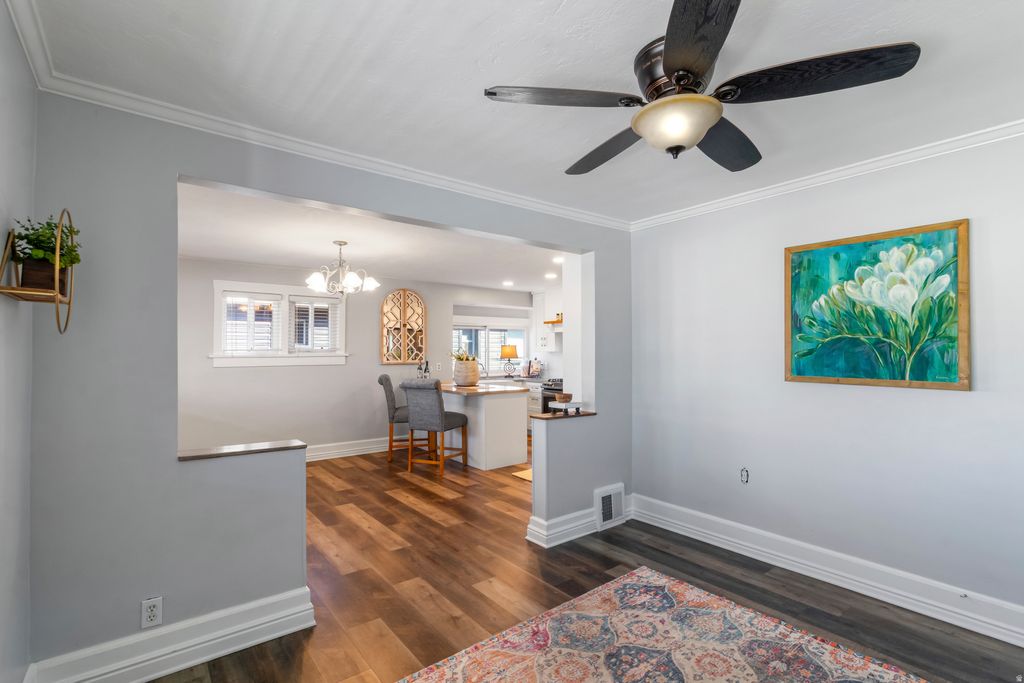 Photo of 208 E 1700 S, Salt Lake City, UT 84115 (MLS # 2134584)