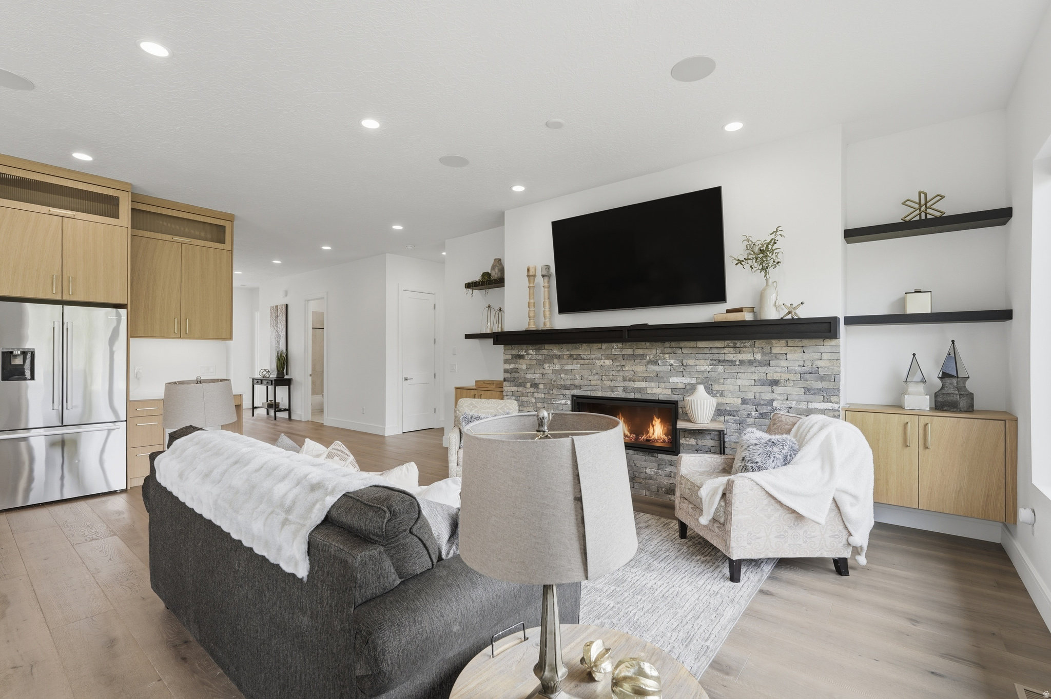 6TH STREET COTTAGES - Residential