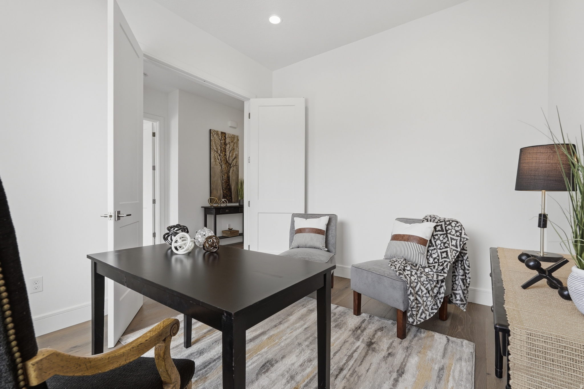 6TH STREET COTTAGES - Residential