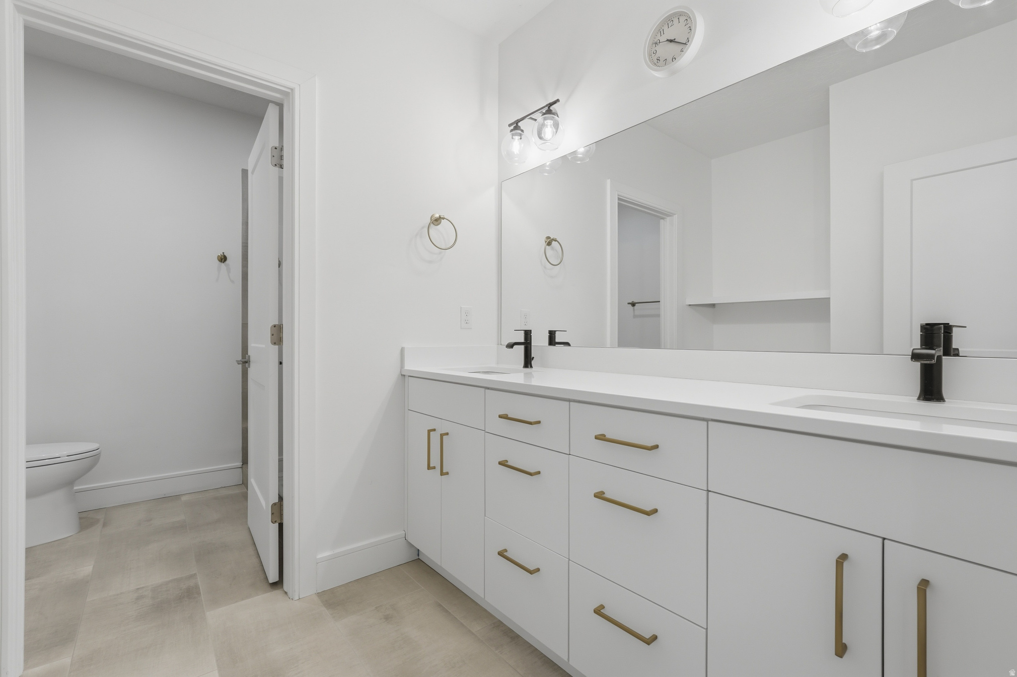 6TH STREET COTTAGES - Residential