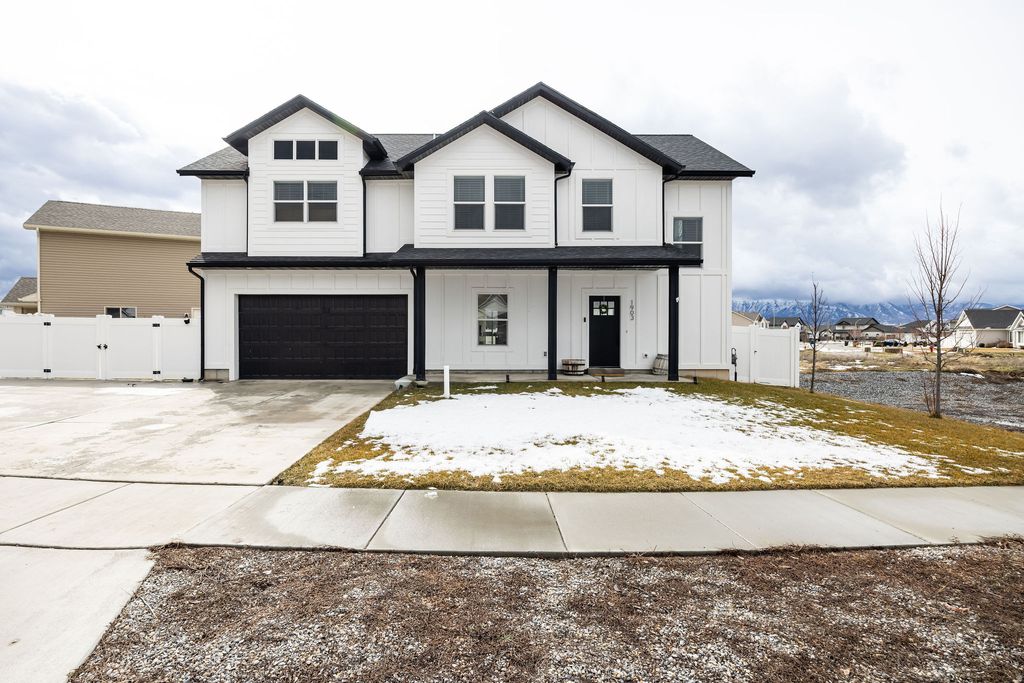 Photo of 1903 N 300 W, Logan, UT 84341 (MLS # 2139806)