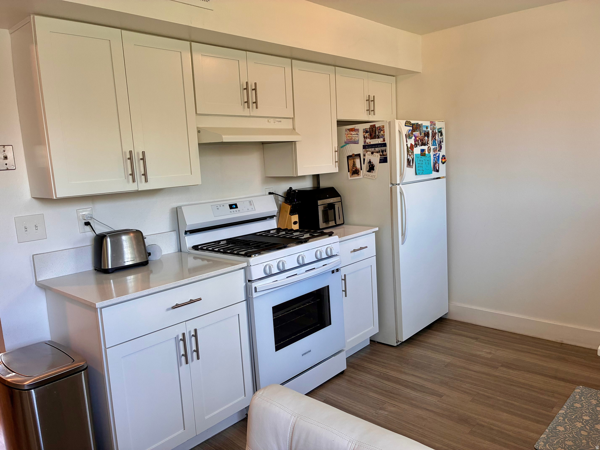 HIDDENCREEK - Residential