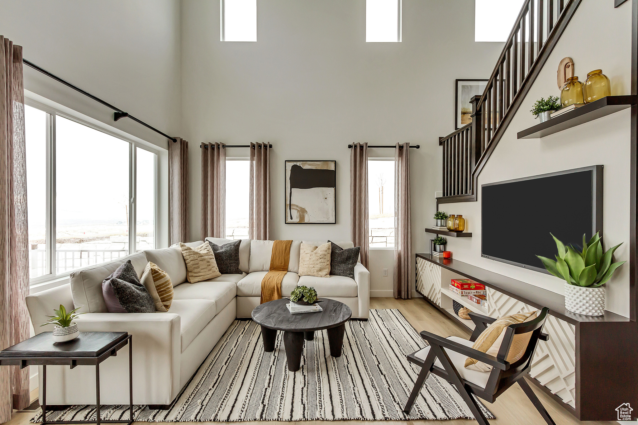 HARMONY PLACE - Residential