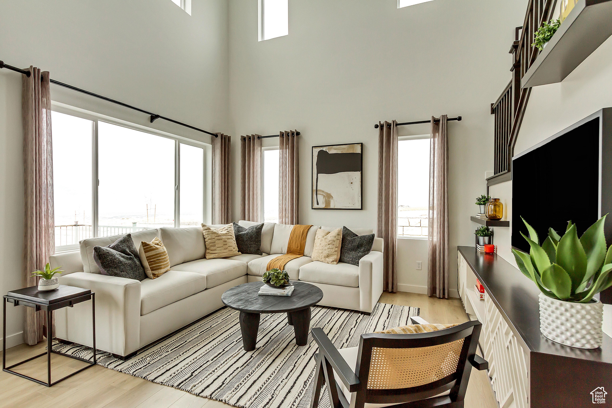 HARMONY PLACE - Residential