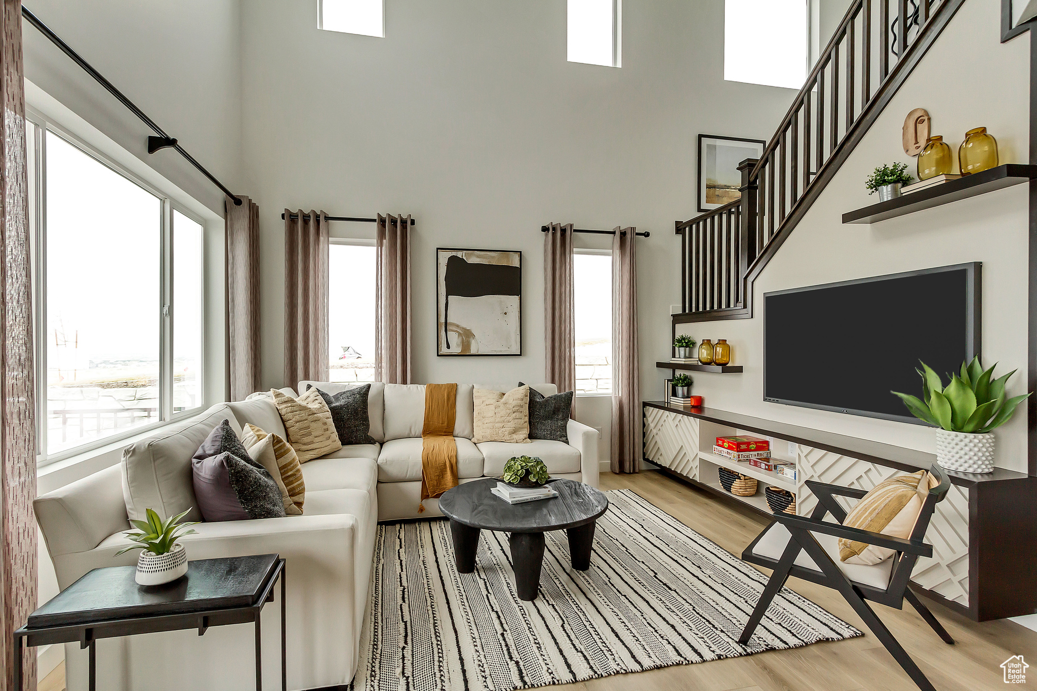 HARMONY PLACE - Residential