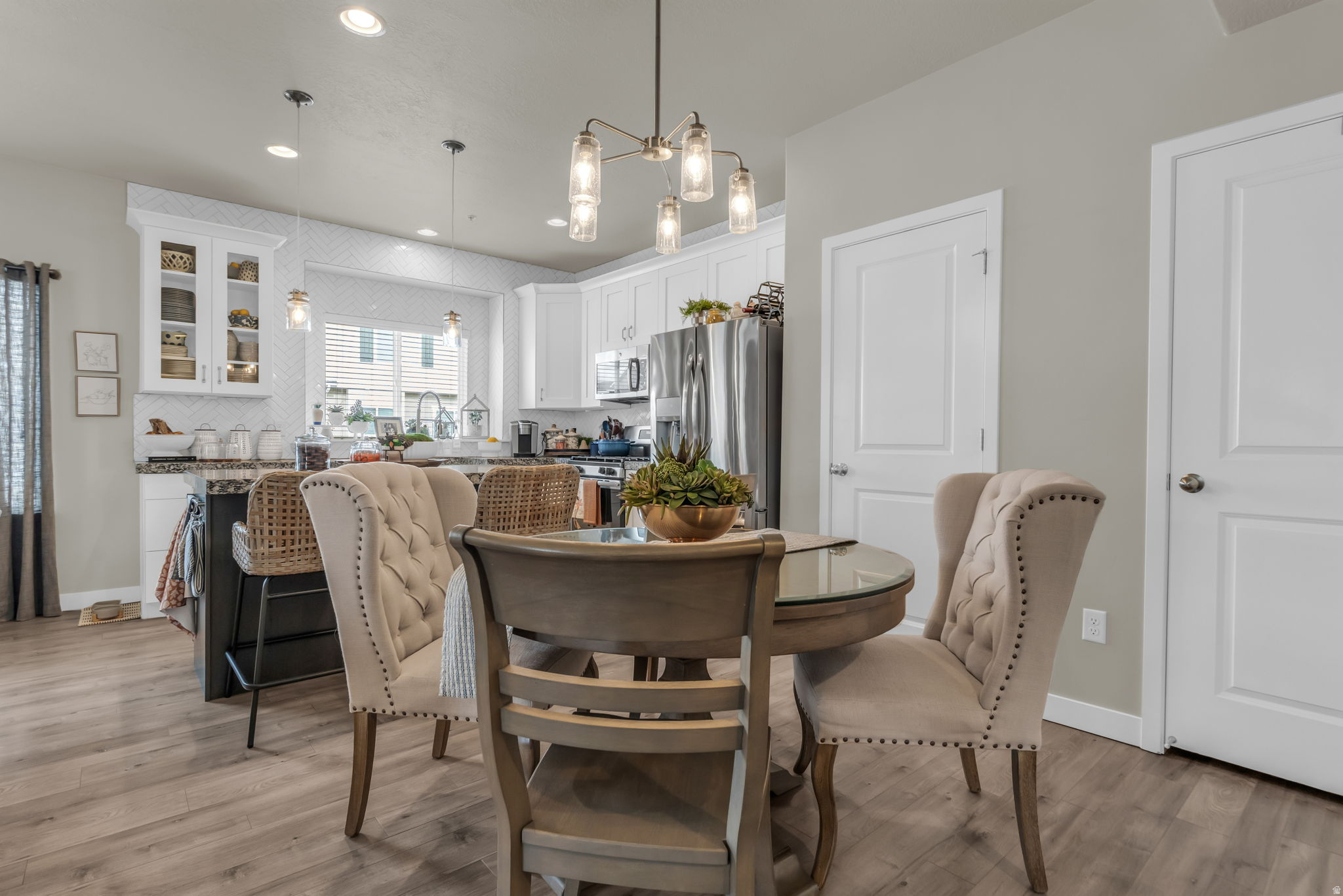 YOSEMITE PARK LOFTS - Residential