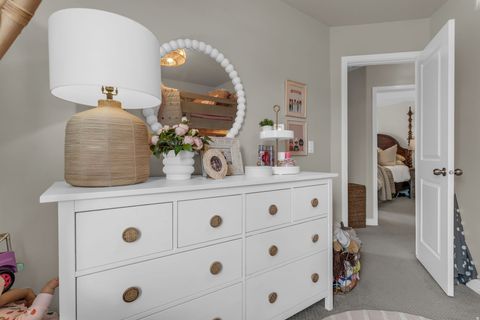 Tiny photo for 5403 W MOUNT LYELL PL, Herriman, UT 84096 (MLS # 2125591)